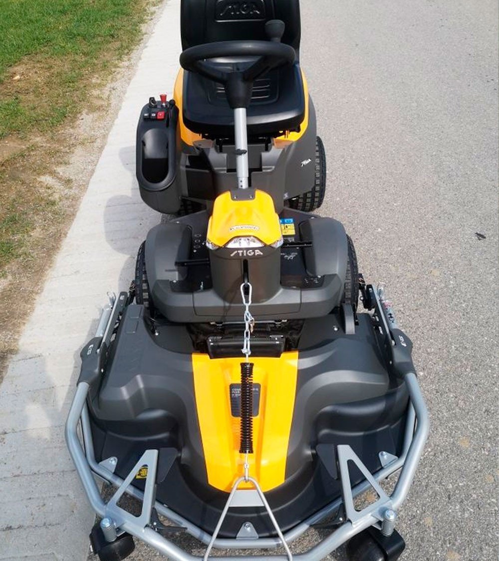 Rider Cortacésped de corte frontal 4×4 Stiga Park 700 WX + Combi PRO 110 Q Plus 110cm 586cc 20HP