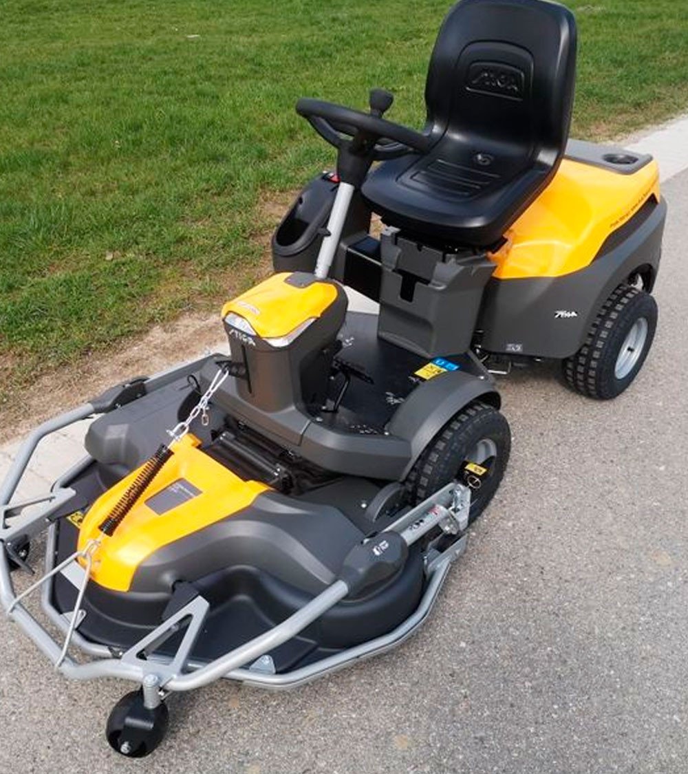 Rider Cortacésped de corte frontal 4×4 Stiga Park 700 WX + Combi PRO 110 Q Plus 110cm 586cc 20HP